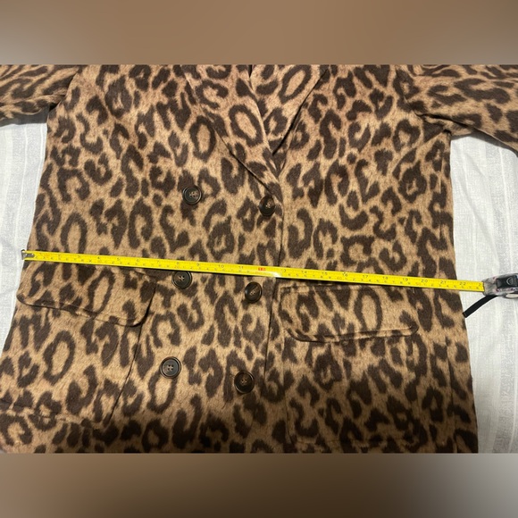 Brand NEW never worn. Leopard Print Women's Coat - Picture 9 of 11